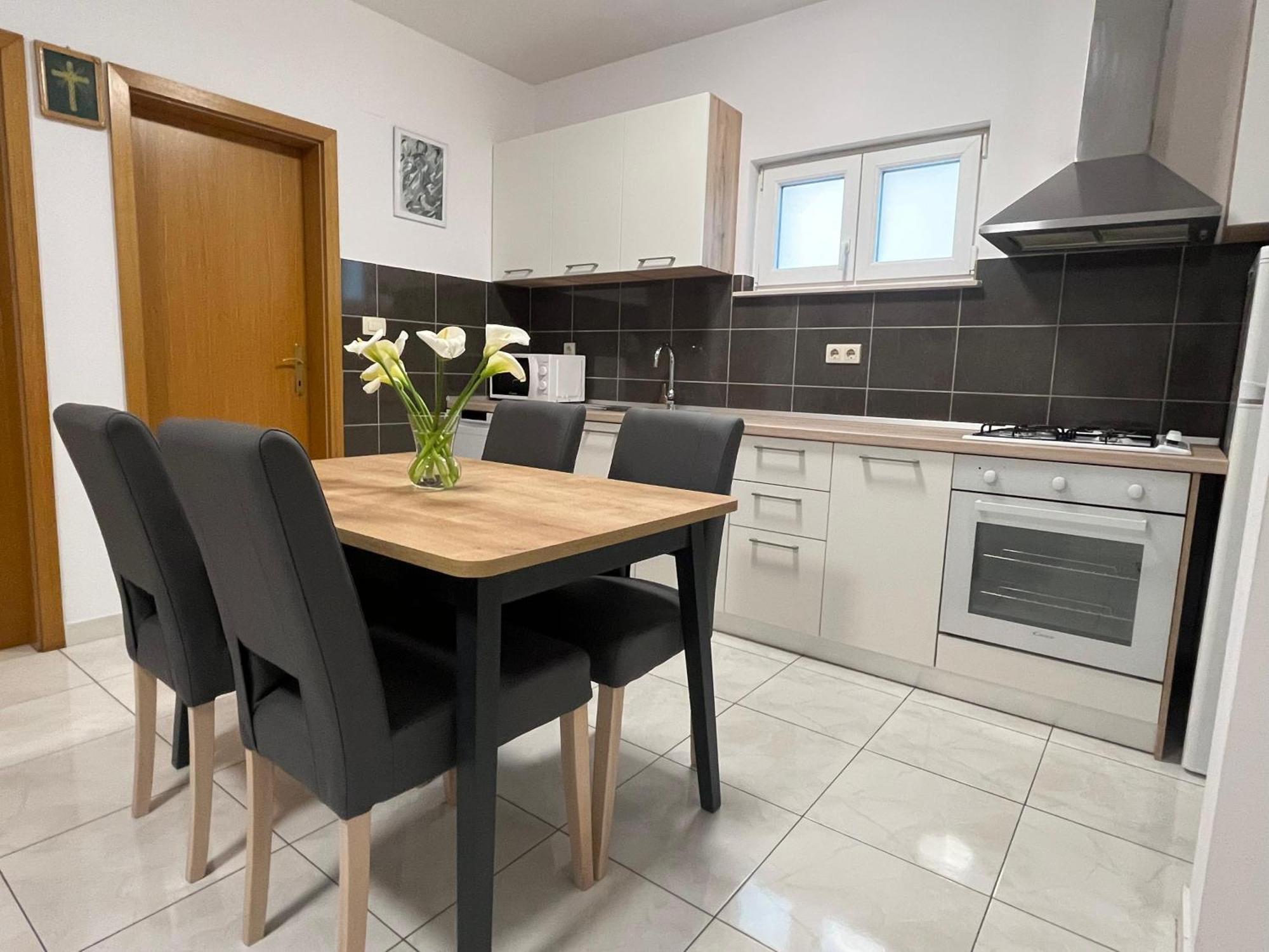 Apartman Krsticevic Metkovic Exterior photo